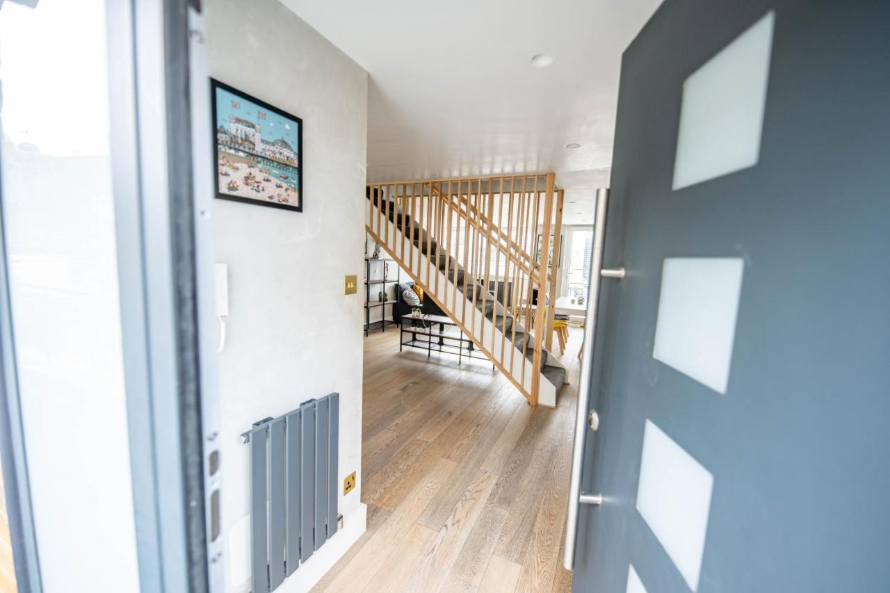 Entire Apartment In The Heart Of Brighton Lanes ภายนอก รูปภาพ