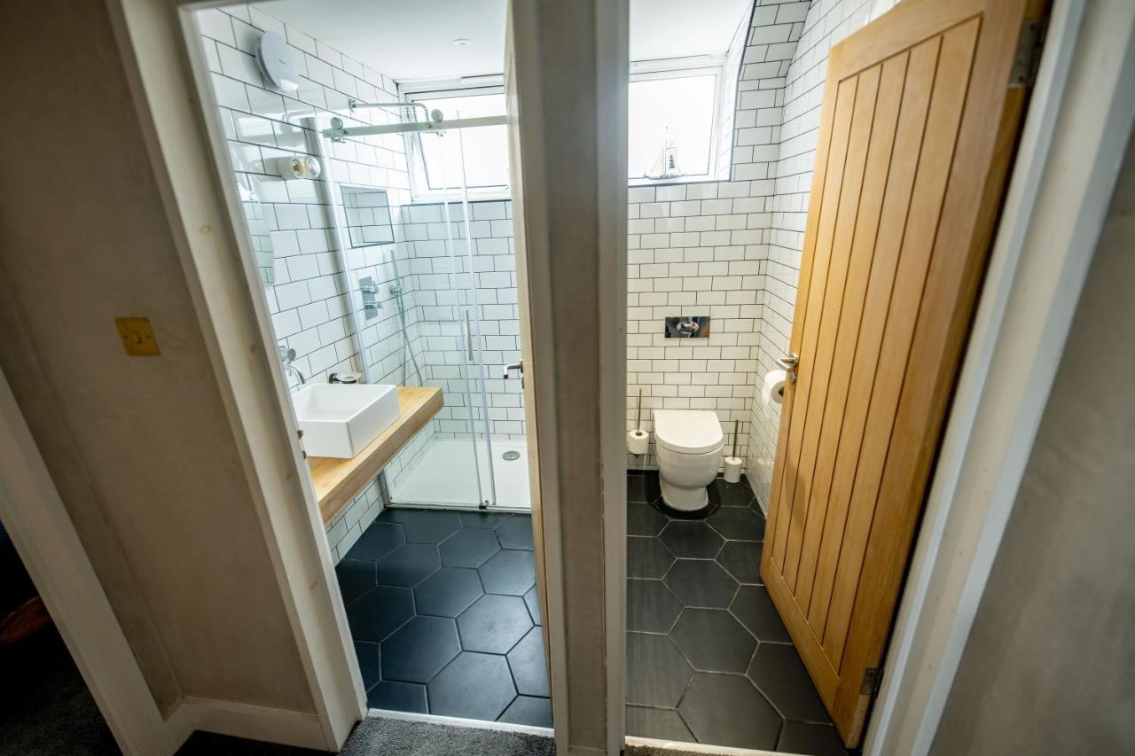 Entire Apartment In The Heart Of Brighton Lanes ภายนอก รูปภาพ